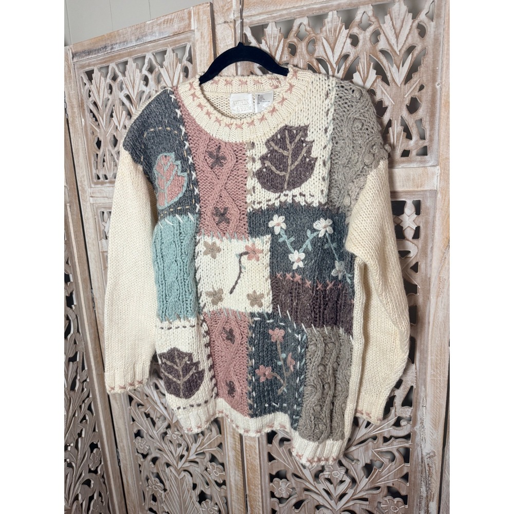 Needles & Yarn Womens Patchwork Floral Embroidered Chunky Knit Sweater Small